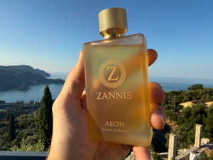 How to Choose a Luxury Perfume That Matches Your Personal Style